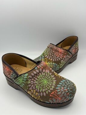 Dansko Vegan Pro Starburst Clogs Work Shoes